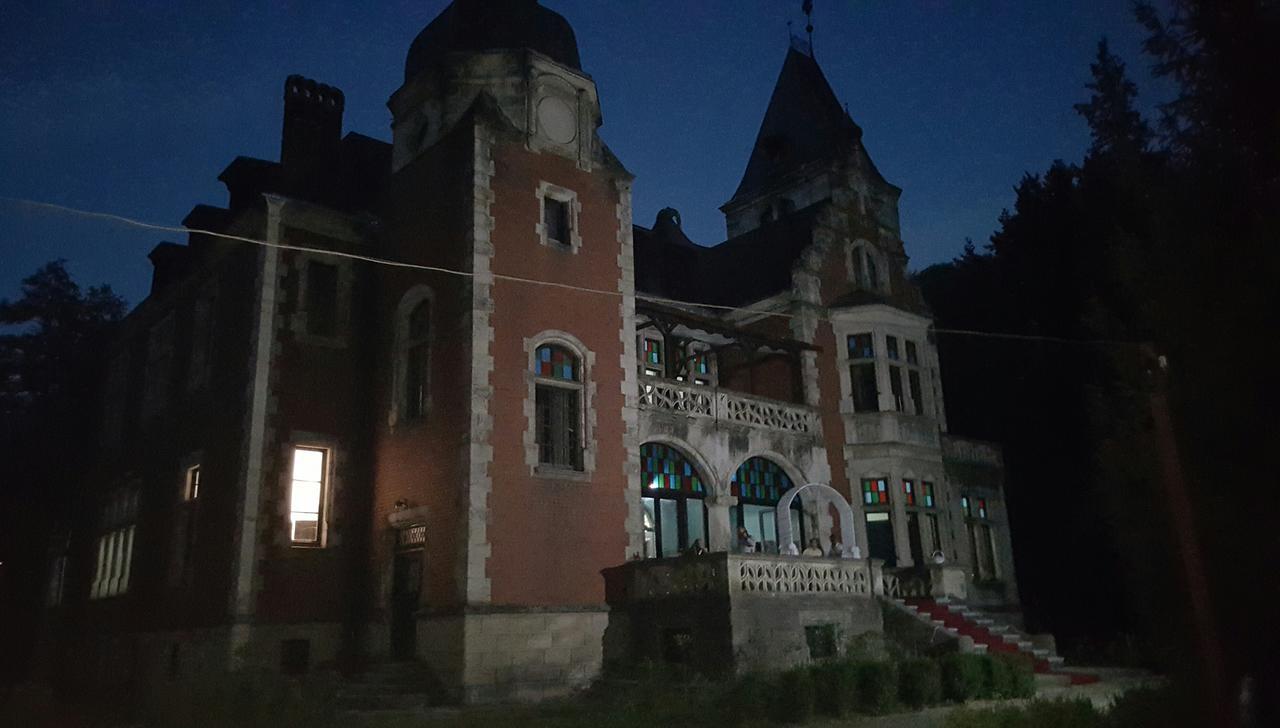 Dofteana Park Villa Leorzeni Exterior photo